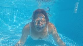 Dunking, moaning, talking above and underwater