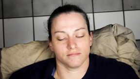 Huge Homemade facial blasting right in her eyes!!! Fixed sound
