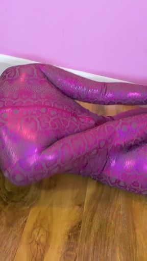 Hogtied Femdom: Dominatrix Humiliated in Power Struggle