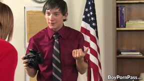 Nerdy student Atlanta Gray cumsprayed all over face