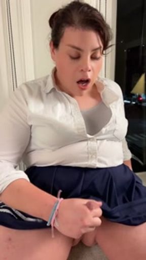 Office Fuck Up Gets Lucky With Shemale Boss Lady Janice Renee