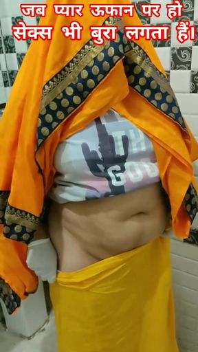 Desi bhabhi took off her clothes in the bathroom.