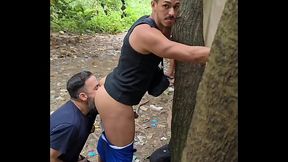 O CARA PASSANDO DE BICLICETA SEM ENTENDER NADA, E O CASADO ME COMENDO SEM CAMISINHA