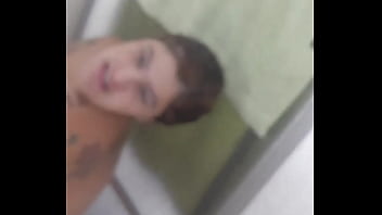 Eu vou da pro marido dela já_ que ele gosta de putinha