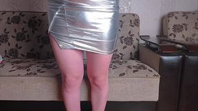 Yuppish Kisses Leave Fire Behind