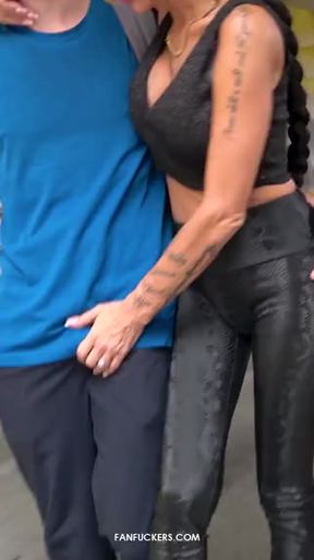 Mature Fanfuckers Snip