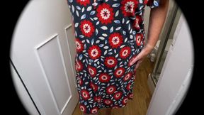 Mrs Mature Feet Dressing - Big Granny Pants 501