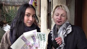 Sisterly threesome with tattooed and pierced teens