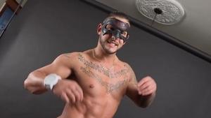 Maskurbate: Gorgeous star has a thing for slamming hard