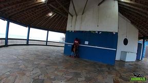 o safado da rola gigante mete na novinha na praia em plena luz do dia - manoella fernandes - joao o safado