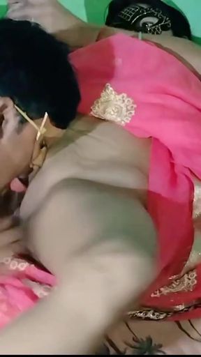 Thrilling moment from &quot;Tamil bhabhi ke sath pose badal badal kar chudai&quot;