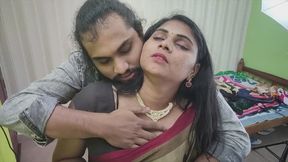 Blindfolded Mallu Wife in Saree – Both Hands Tied