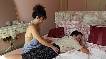 Massaging stepMommy