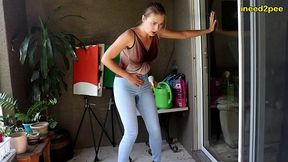 sexy vika pisses her skin tight jeans wetting