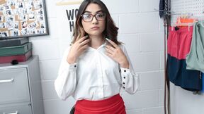 Short brunette burglar in glasses rides meat