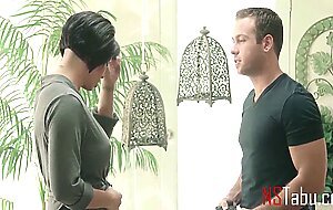 Step mom models nude for her - shay fox