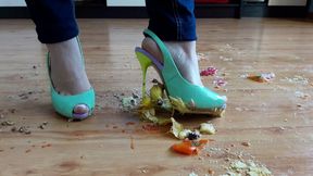High heels crush food, crush messy heels, high heels messy, high heels fruits crush
