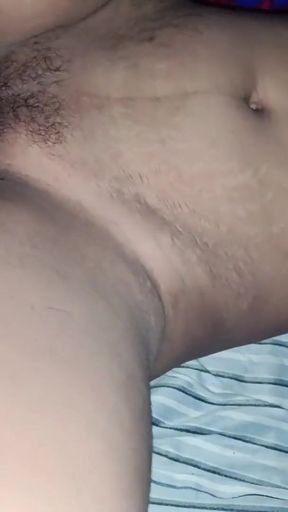 Sali hoti hai aadhi gharwali isliye chudai hoti puri   Clip 1