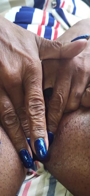 Stunning moment from &quot;Feeling Horny On The Bus&quot;