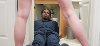 Plumber’s No-Panty Surprise With Cheeky Wife