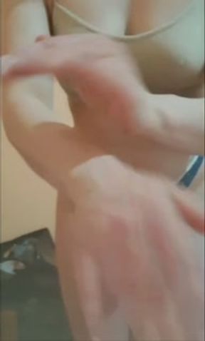 Ciao sono nanerottola Guardami