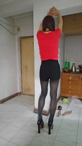 crossdress VID_20240925_233328