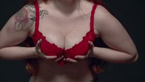 big tits of redhead - mp4 720p