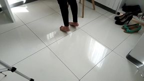 man dressed as a woman fucking a big-ass brunette, rich moans