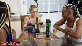 casal black rj viaja para sao paulo e encontra a atriz ravena hanniely miss brasileirinha e o inevitavel acontece, uma foda deliciosa - amandinha black rj - edu black rj - cbrj producoes