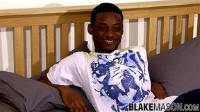 Amateur black guy from UK jerks himself off hard on cam