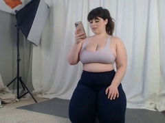 Amateur wild chick solo masturbation