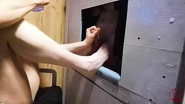 MY FIRST FOOTJOB and Cum Dominated at GH For my Member - RedCatsRoom