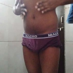 Jokky 2 bathroom haindjob mastebesan gay sex video