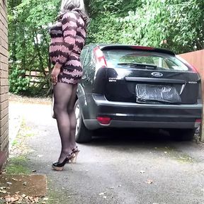 Amateur Crossdresser Kellycd2022 sexy milf masturbating outdoors on the driveway sissy cumshot public pantyhose heels