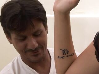 Heidi Besk Is A Ratchet Doxy- PervMilfsnTeens