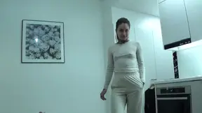 Young Turkish beauty gives head to her older lover