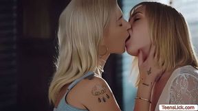 Enjoy this teen stepsisters lick each others pussy