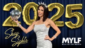 Horny MOM Shay Sights starts the year with a bang and deepthroat