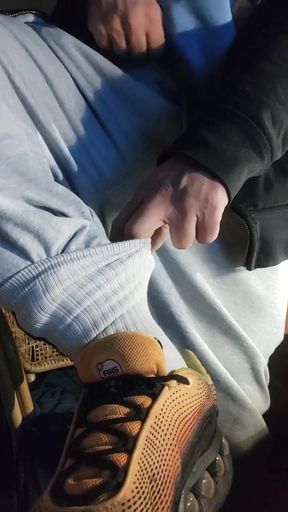 Dj Bro Piss and Games with Dirty Socks.... Hammer on It!