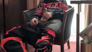 Wank-Off In MX-Gear At Motel In Berlin [ Free-for-all OnlyFans ]