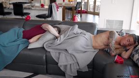 Stepbrothers caught blowing each other at party, might as well fuck the next day