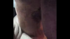 Casada safada pega carona com pauzudo que fode ela todinha e pagou com leitinho na boca...