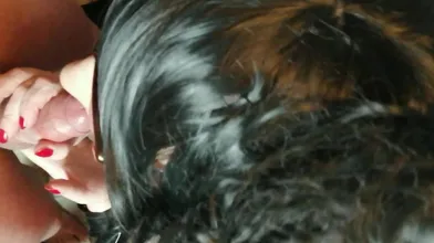 Play With A Fan And Piss Kinky