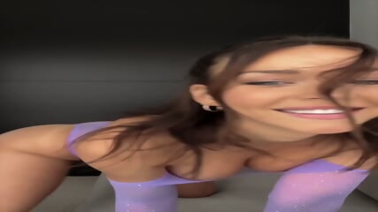 Teasing Everyone With Sexy Latina Body