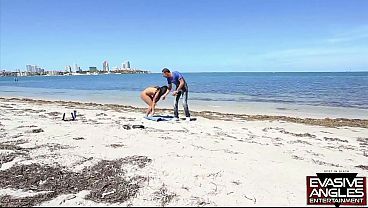 Big Latin Wet Butts: Rose Monroe&rsquo_s Panty‑Free Beach Walks and Unforgettable Juicy Ass