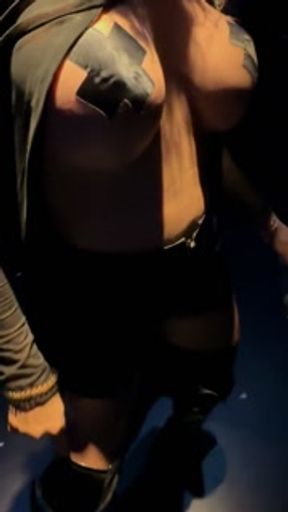 The 'Wild Corner' in HI Ibiza! Hot babe showing her big boob's in public club