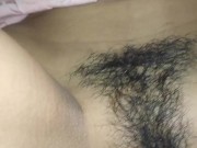 Mi ex novio me encontró sin bragas y aprovechó para meterme su verga