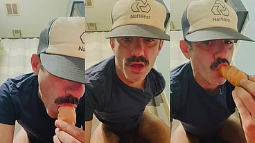 My friend wants to make content..