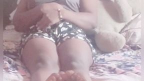 Igbo Omo Actress on Bed with Meaty, Wrinkled Soles Side by Side with Toe Wiggles