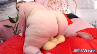 Gorgeous Mature BBW Asstyn Martin Sits Her Fat Ass on a Dildo